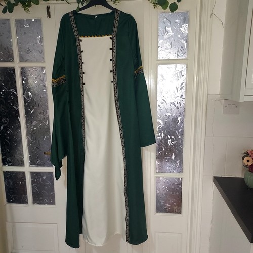 Green white medieval - (#98),